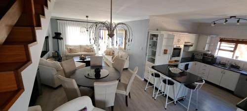 Bloubergstrand House | Blouberg Beach Villa