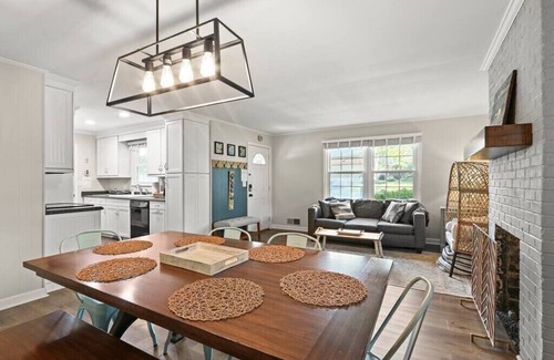 Blowing Rock House | Blowing Rock Getaway: In The Heart Of Downtown