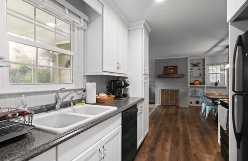 Blowing Rock House | Blowing Rock Getaway: In The Heart Of Downtown