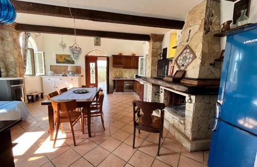 Itri House | Blu Daddy