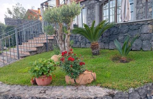Zafferana Etnea House | Blu Etna Casa Vacanze