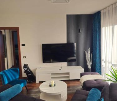 Vicenza Apartment | Blu Petrolio Stay-Karabas Apartments