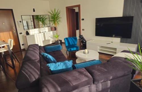 Vicenza Apartment | Blu Petrolio Stay-Karabas Apartments