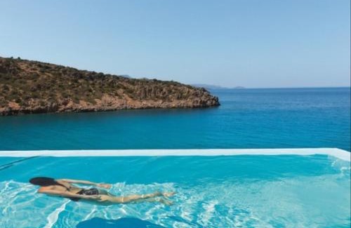 Porto Tricase Ski Chalet | BLU SUITE COTTAGE SUL MARE e SWIMMING POOL