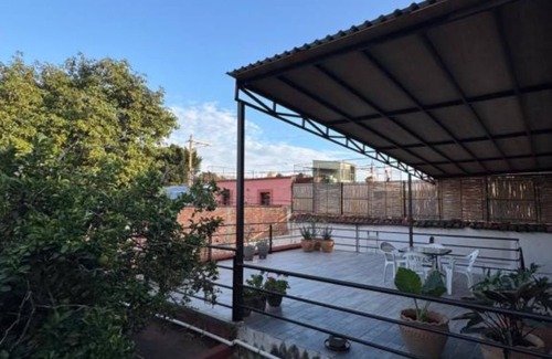 FERROCARRIL House | BLUE - 10 minutes from Downtown, a home with a lot of family history!