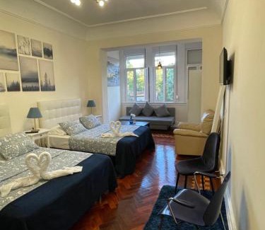Sao Sebastiao da Pedreira House | Blue Bairro Guesthouse