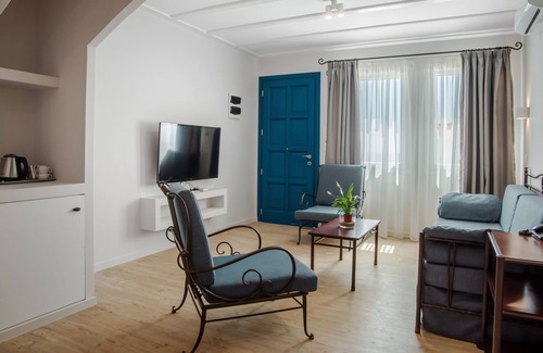 Batsi Apartment | Blue Bay Resort Village