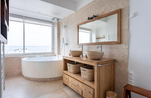 Hotel-de-Ville Apartment | BLUE BAY - superbe vue sur le Vieux Port