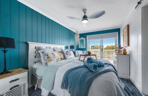 Surf Beach House | Blue Bay View Surf & Sauna Stay