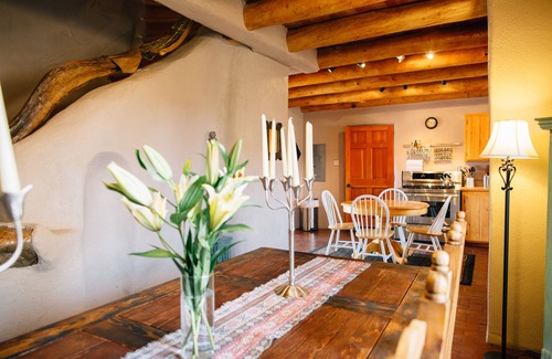 El Prado Other | Blue Bird Farm - Spacious Stylish 5 bed/3 bath Taos Farmhouse with AC