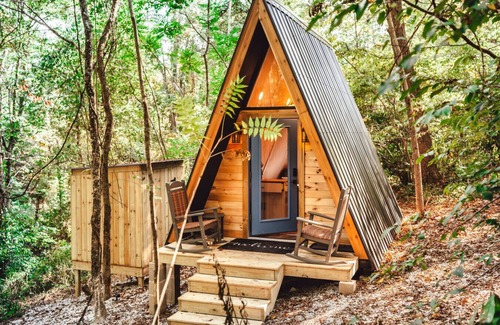 Rockbridge Apartment | Blue Brambler A-Frame