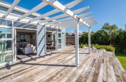 Martinborough House | Blue Bungalow