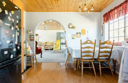 Frazier Park Cabin | Blue Charmer Themed Cabin with Indoor Fireplace