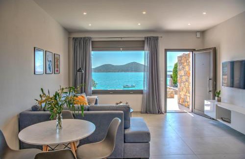 Mavrikiano Apartment | Blue Cove Zen