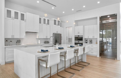 Bonita Shores House | Blue Diamond Beach Home