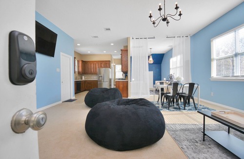 Pearland House | ★Blue Dreams★ - New Houston Area Paradise!