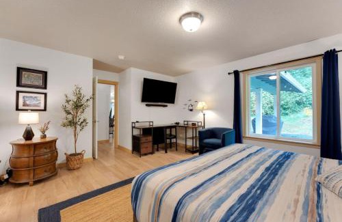 Neahkahnie Beach House | Blue Drift Escape Family Retreat