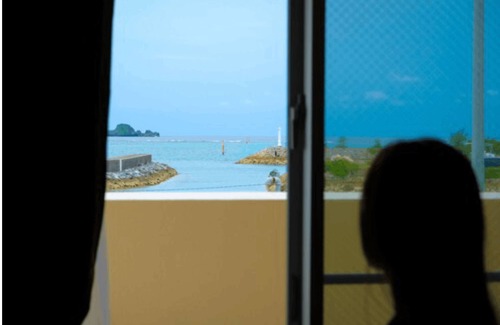 Maeganeku Apartment | Blue Entrance