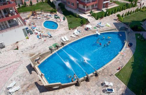 Elenite Apartment | Blue escape