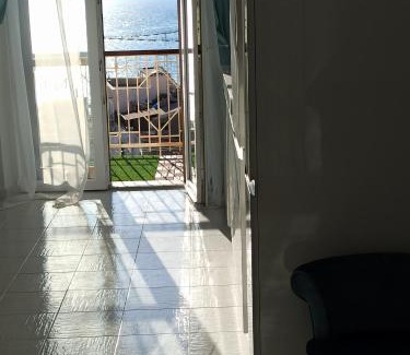 Gaeta House | Blue Eyes L'INCANTESIMO SUL MARE