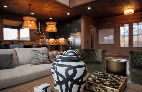 Blue Ridge Cabin | Blue Fox Lodge - Pet Friendly