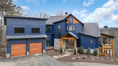 Blue Ridge House | Blue Fox Lodge