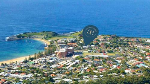 Terrigal House | Blue Haven Short Walk To Beach, Shops, Cafes Accom Holidays