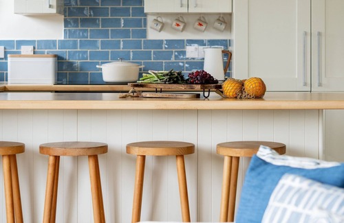 Salcombe Cottage | Blue Haze - a house that sleeps 10 guests in 5 bedrooms