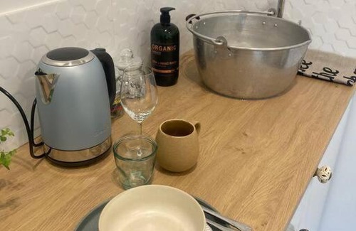 Willunga Apartment | Blue Heart Studio Apartment