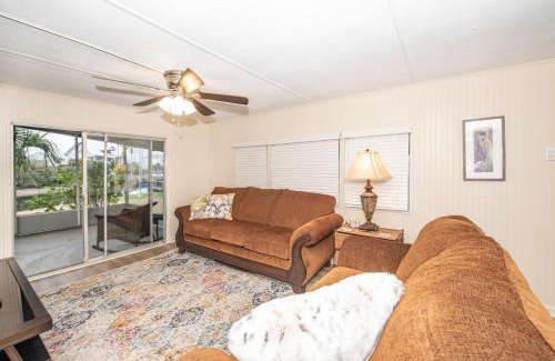 Crawfordville House | Blue Heron House