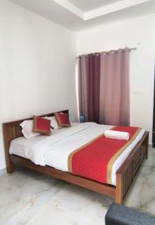 Kanthalloor Apartment | Blue home stay