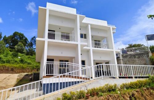 Kanthalloor Apartment | Blue home stay