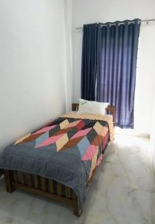 Kanthalloor Apartment | Blue home stay