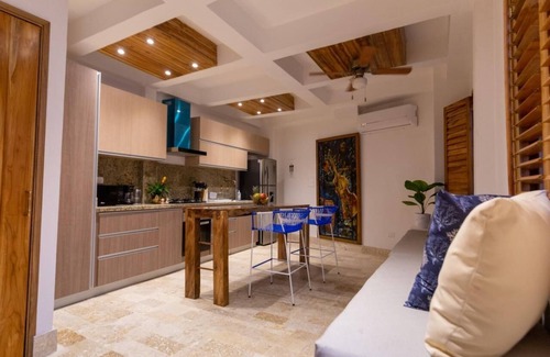 Castillogrande House | Blue House Castillo View Private Jacuzzi