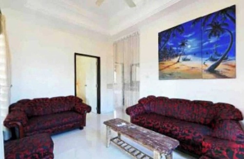 Kartika Plaza House | Blue Lagoon Apartment 3br