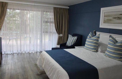 Beacon Bay Hotel | Blue Lagoon Hotel and Conference Centre