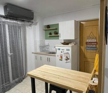 Mesolongi Apartment | Blue Lagoon Studio