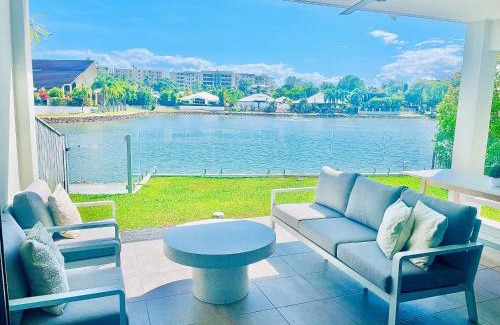 Trinity Beach Apartment | Blue Lagoon Villa B