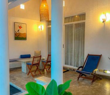 Negombo Bed & Breakfast | Blue Mangrove lagoon by serenity