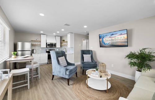 Naples Park House | Blue Moon Beach Villa, Fully Renovated!