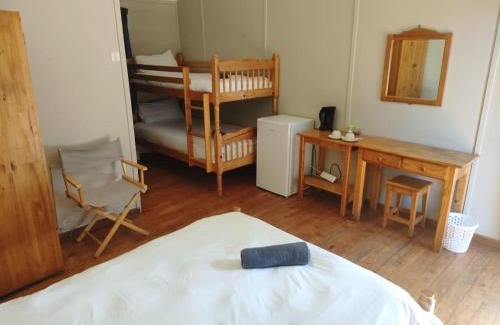Swellendam Bed & Breakfast | Blue Mountain Farm Lodge, Cabins & Cottages