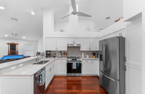 Willoughby Acres House | Blue Oasis at Naples! The Perfect Getaway w/Heated Pool!