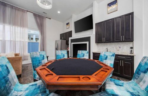 Crescent Beach House | Blue Paradise