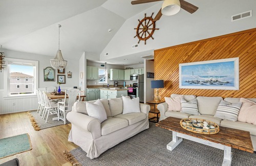 South Nags Head House | Blue Pearl: Steps to the Beach, Ocean Views, Spacious Decks