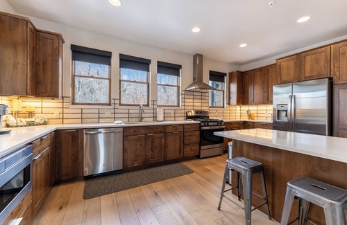 Silverthorne Apartment | Blue R Flats Bld 4 #101