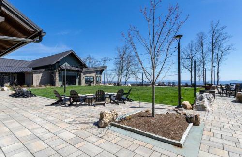 Lenoir House | Blue Ridge Bliss at Blue Ridge Mountain Club