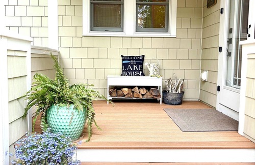 Beulah Cottage | Blue Ridge Cottage- Charming 3-bedroom 2-bath on Crystal Lake