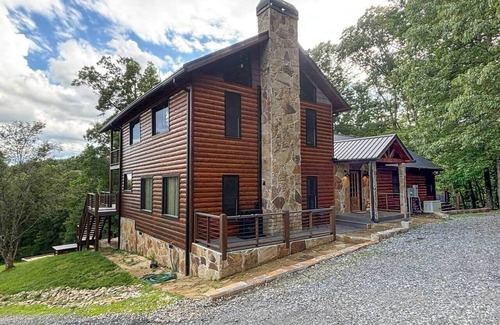 Mineral Bluff House | Blue Ridge Mountain Retreat
