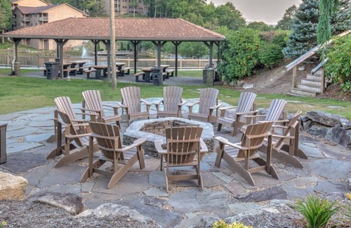 Banner Elk Villa | Blue Ridge Village, Banner Elk, 1 Bedroom Villa