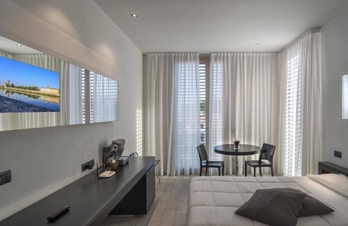 Pisa Hotel | Blue Shades Aparthotel